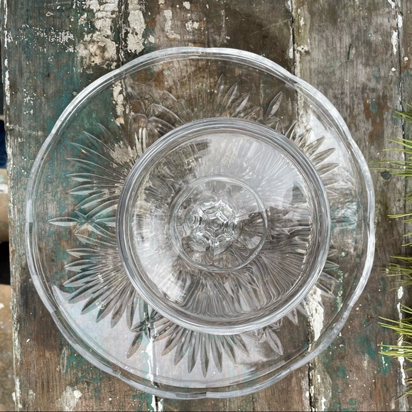 Royal Limited Crystal Cake platter vintage style - Picture 7 of 13